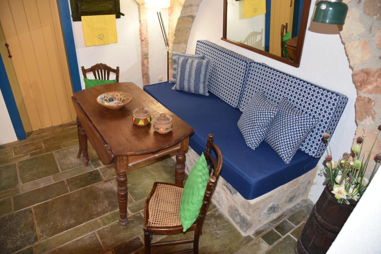 Blue Door Apartamento Monemvasía Exterior foto